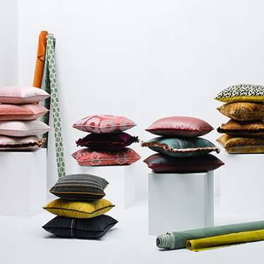 These collections reflect BRABBU's inspiration on nature and world cultures. Our designers travel around the world and collect the most intense sensations and memories and transport them to BRABBU products.
